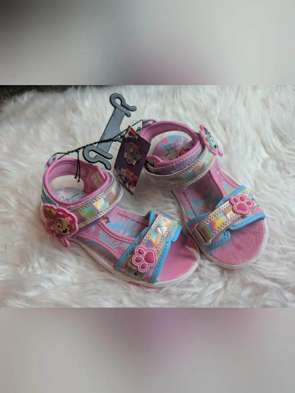 Nwt Disney Girls' Pink Holographic Paw-Print Sandals